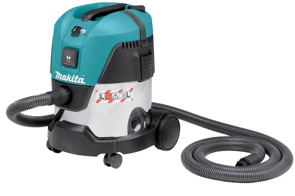 Makita Vacuum Cleaner 20L